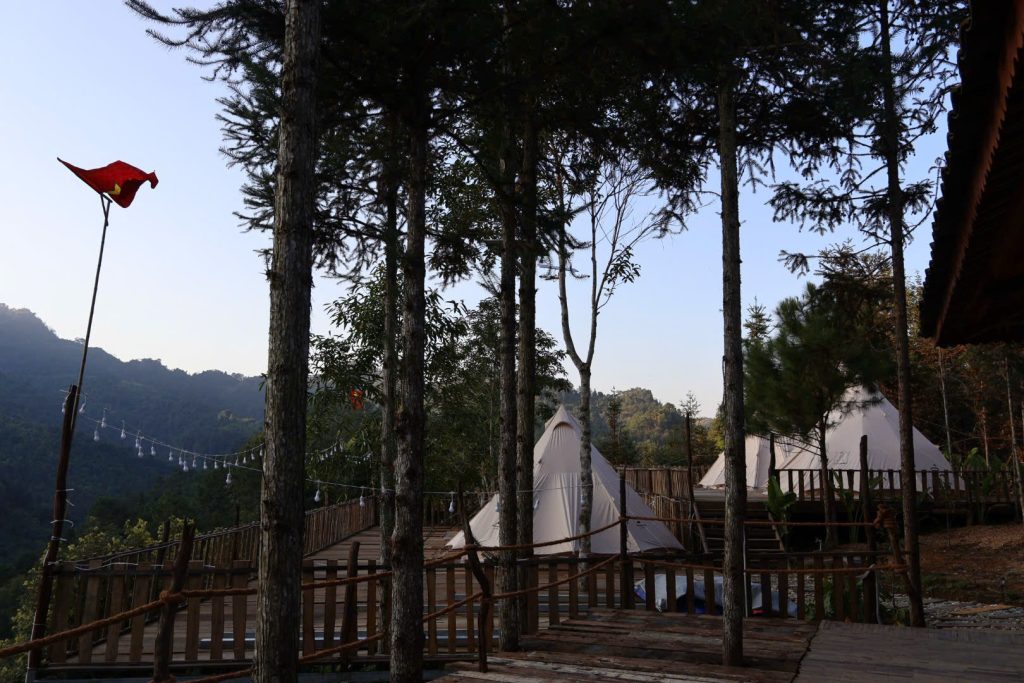 Lều glamping